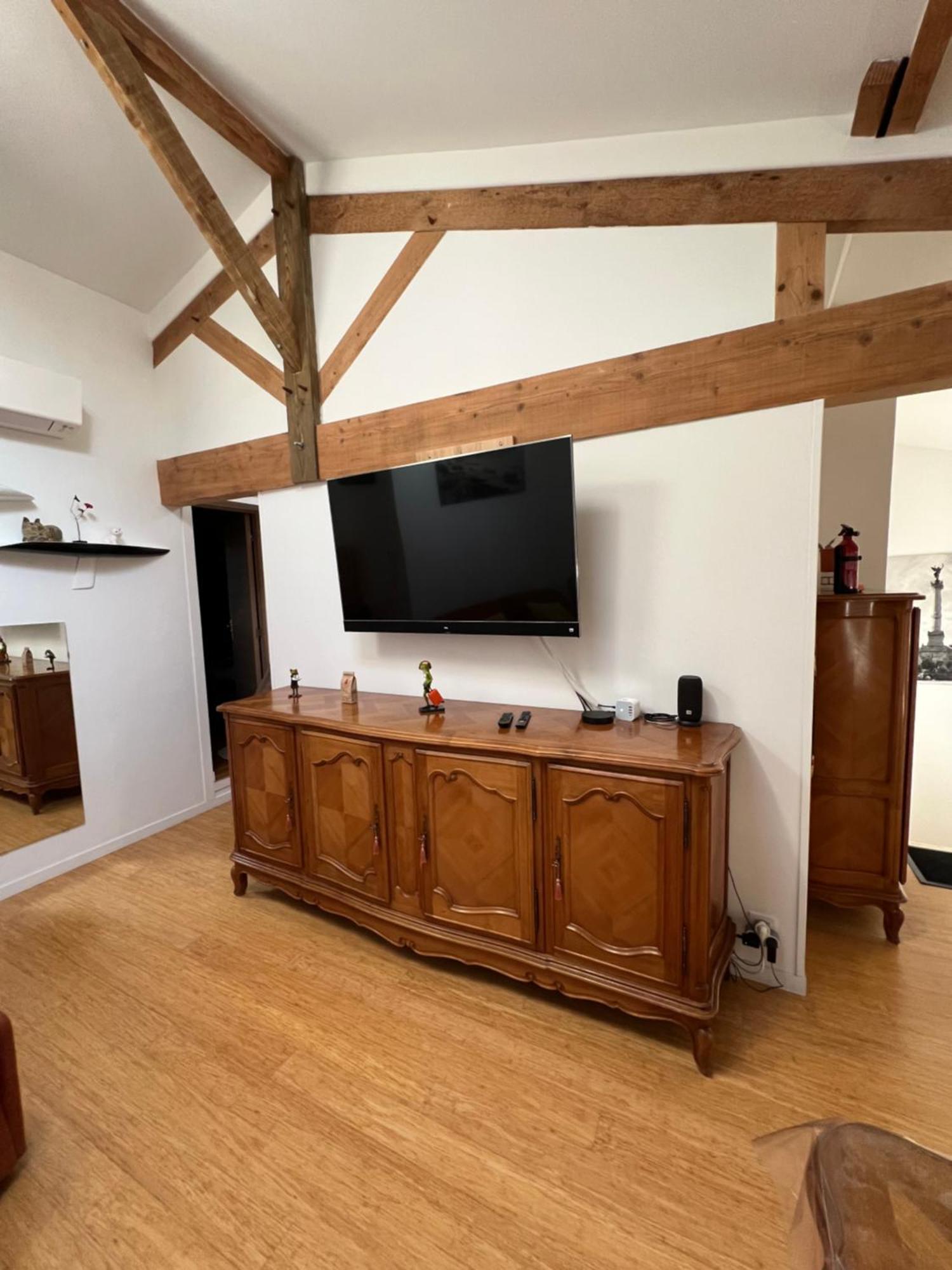 Confortable T2 De 50 M2 Avec Parking Prive Bruges Exterior foto